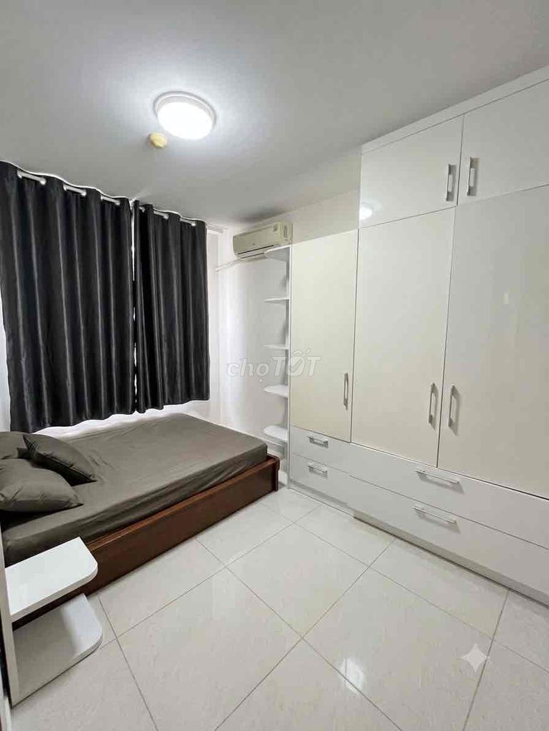 Two bedrooms with interiors, 10 million, Bông Sao apartments.