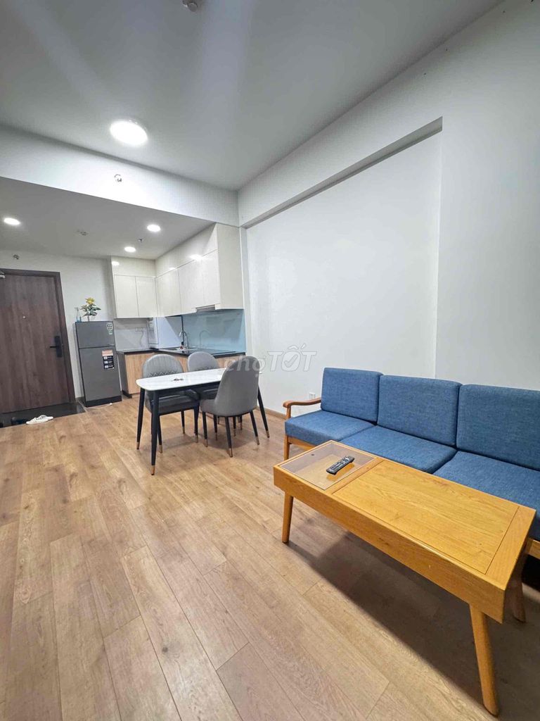 Rent two bedrooms 60 m2 Mizuki Park, near the entire interior. Ten, five million.