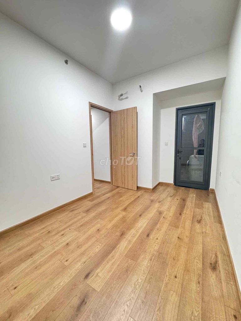 Rent two bedrooms 60 m2 Mizuki Park, near the entire interior. Ten, five million.