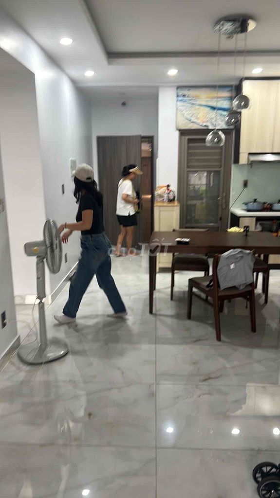 To rent apartments.