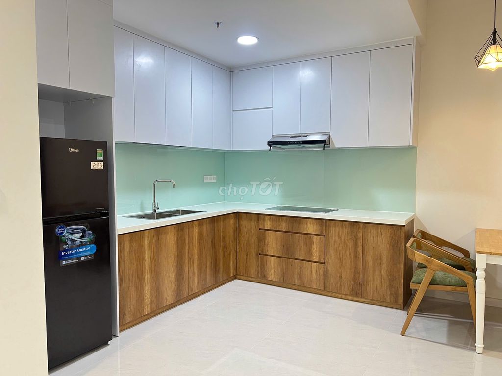 Victoria Village - full rent goods at the project