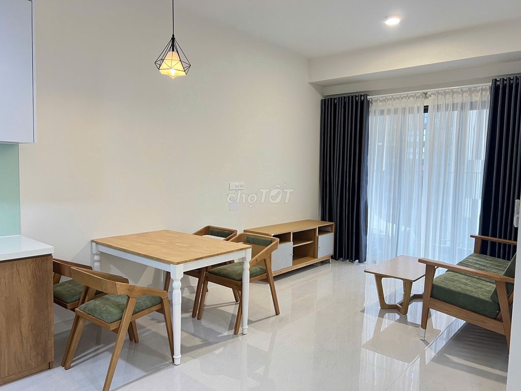 Victoria Village - full rent goods at the project