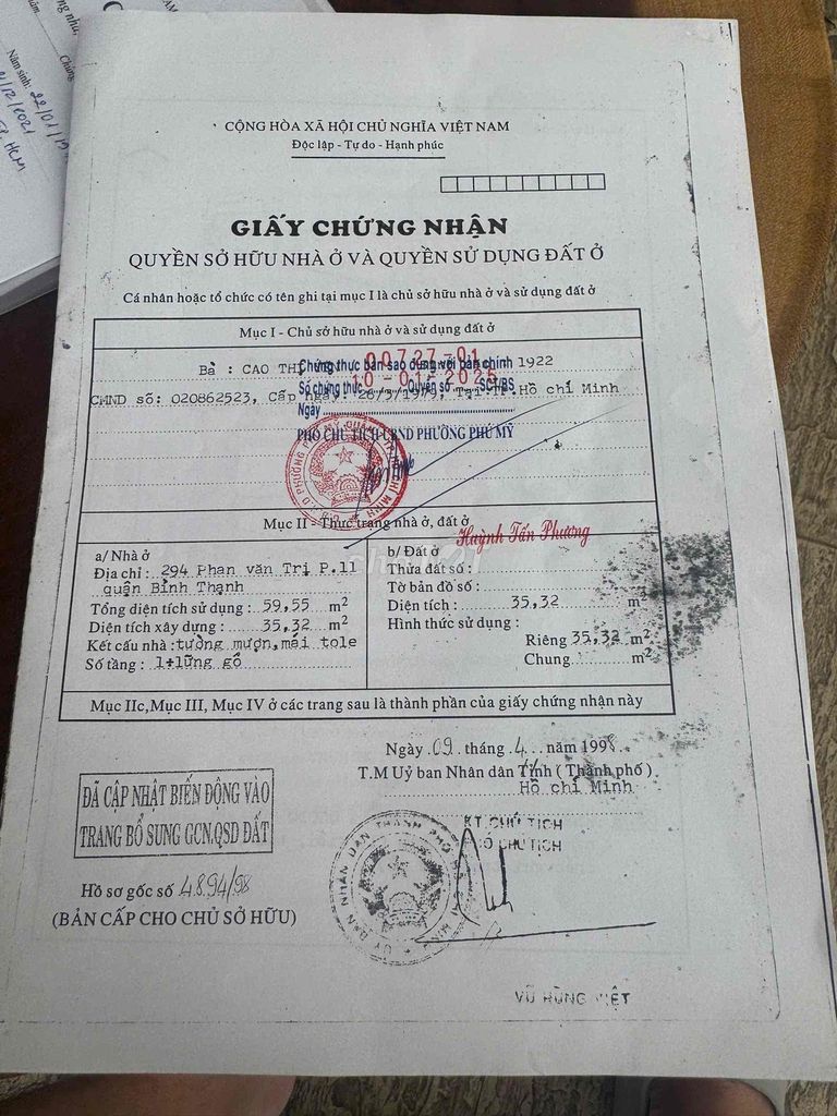 It's the owner of one Phan Văn Trị rents 40 million 5.3 x 18 6 bedrooms 6 toilets