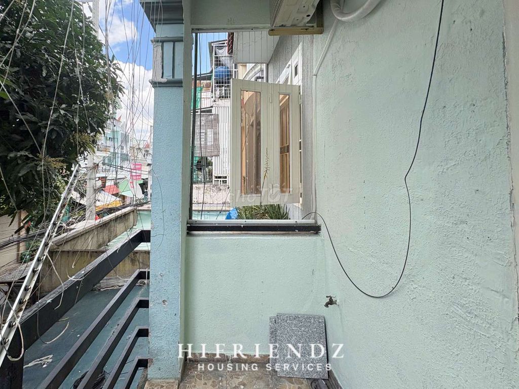 Rent apartment 1 bedroom - studio - full interior - near the slitter bridge