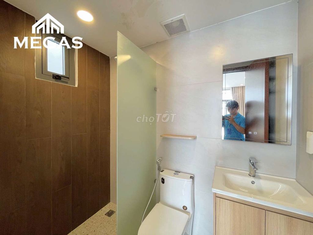Rent room.