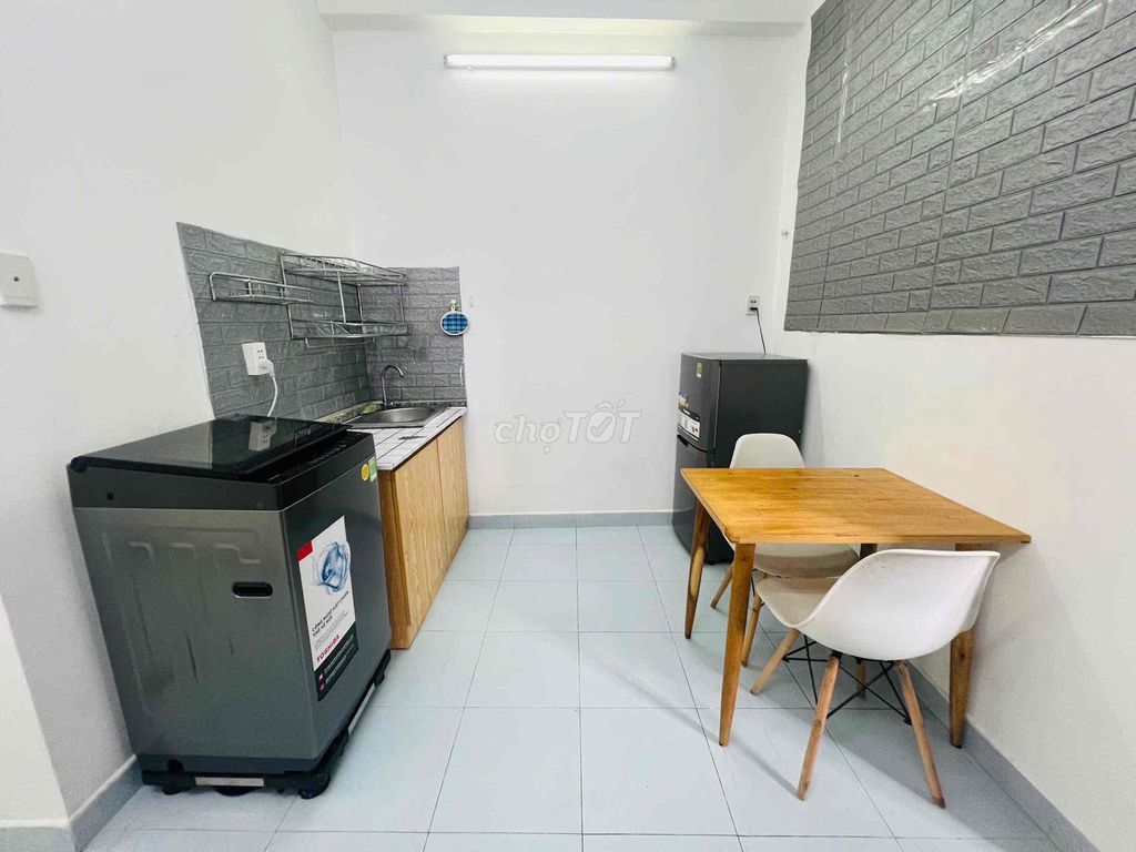 Rent the Guardian a public bedroom. Full interior near the City Bridge of District 1, District 2.