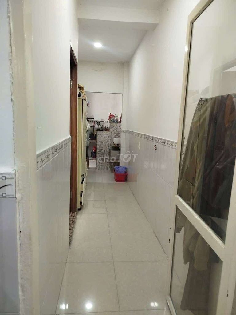 The place's fresh, paints fresh, two bedrooms, the Mayor,Tân Xuân Hóc Môn
