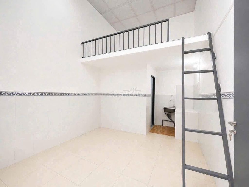 Rent room.