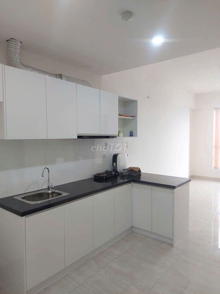 Rent apartment 55 meters, two bedrooms, two toilets, at Centana Sham, fuck. Mai Chí Thọ
