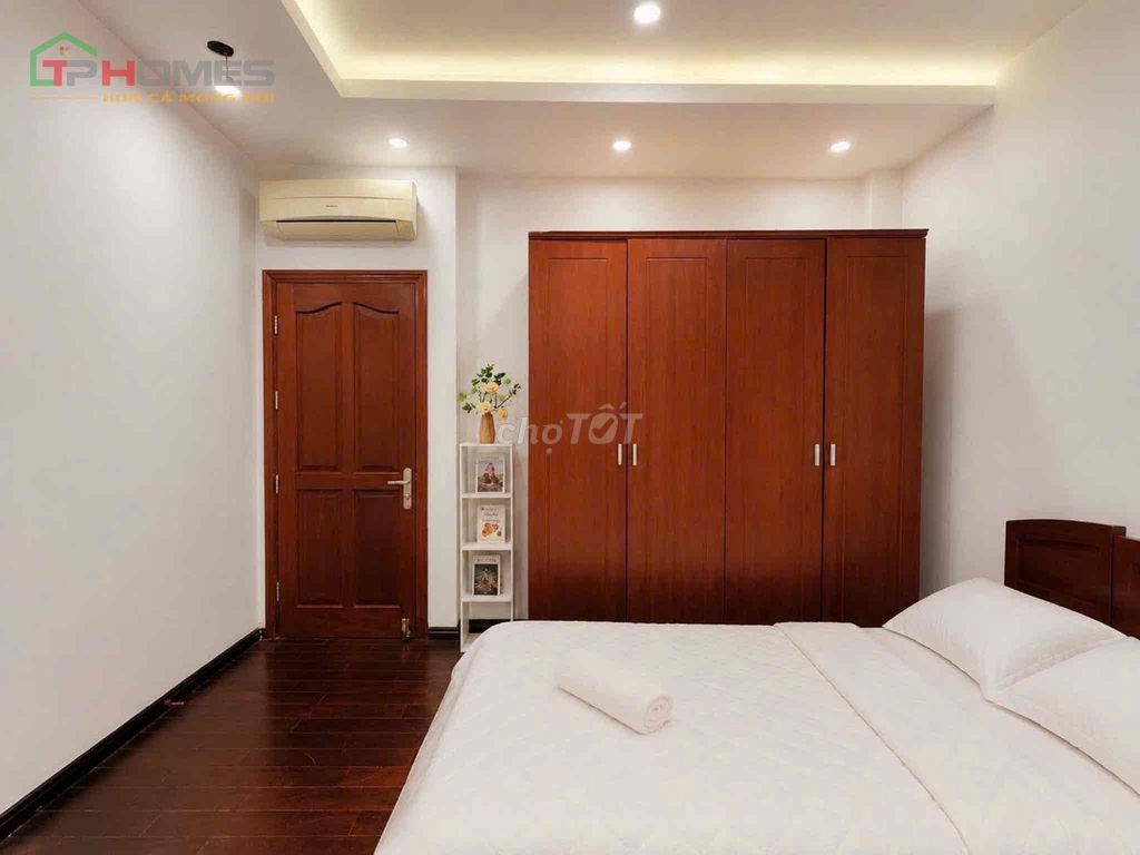 Project at Bình Thạnh, just 10 P to District 1, 3th District -- interior full room.