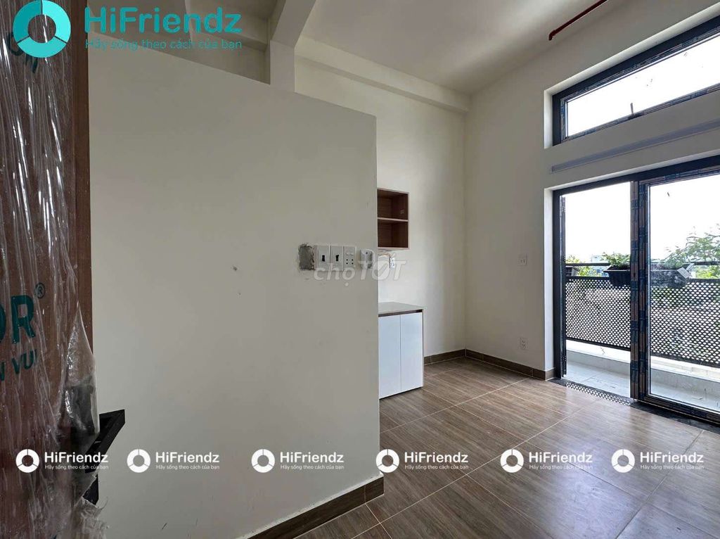 Rent apartment. Lê Văn Việt District 9 full balcony furniture.