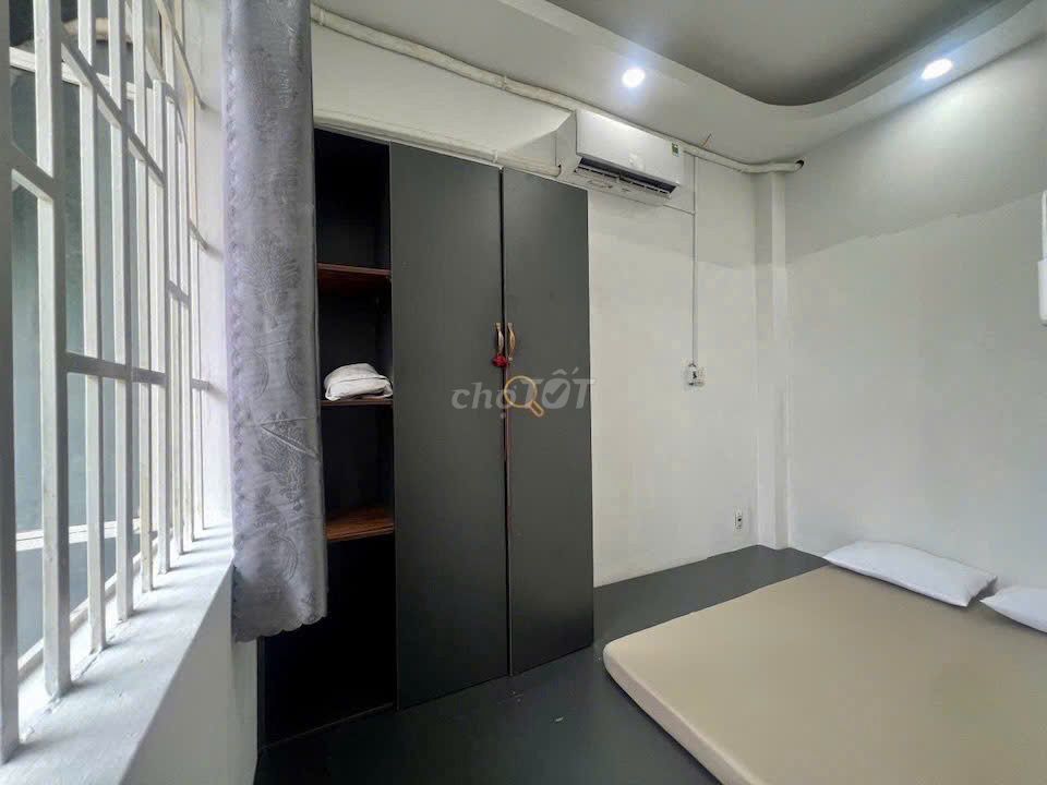 apartment 2 balcony bedroom in Phan Xích Long Phú Nhuận - full interior