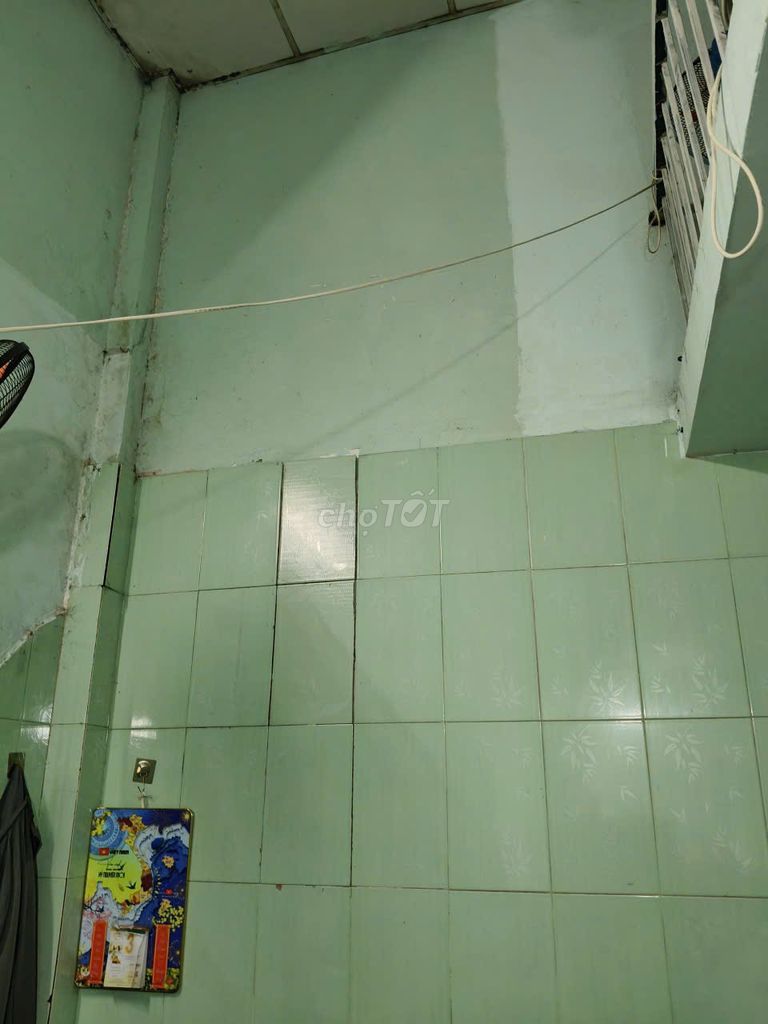 Cheap room - wide guard - three Phạm Văn Chiêu fall just five minutes