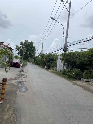 Hired a cash warehouse on Nguyễn Đình Kiên-Tân Nhựt