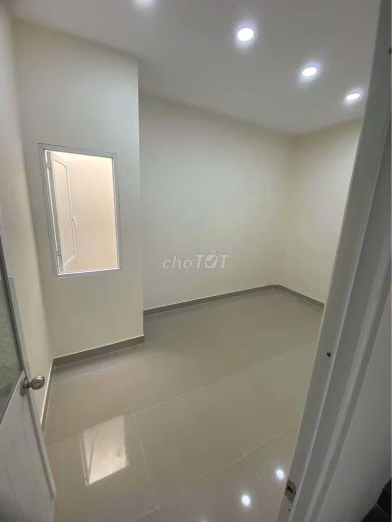 Rent the original building with a block-by-the-Zq1 base.