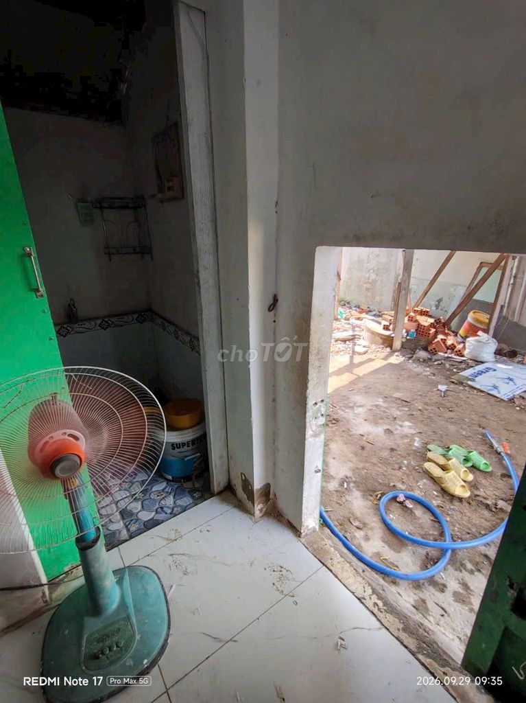 Rent the house and the property of Phong Phú near the border.