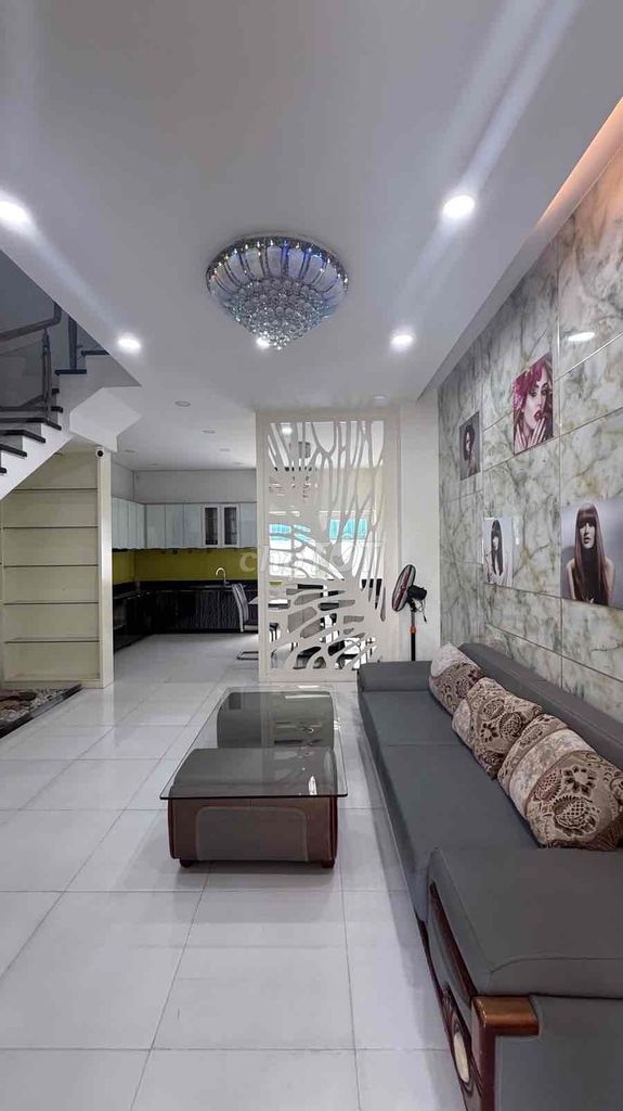Three bedrooms- Full interior - Mega Village, Võ Chí Công, P Phú Hữu, District 9