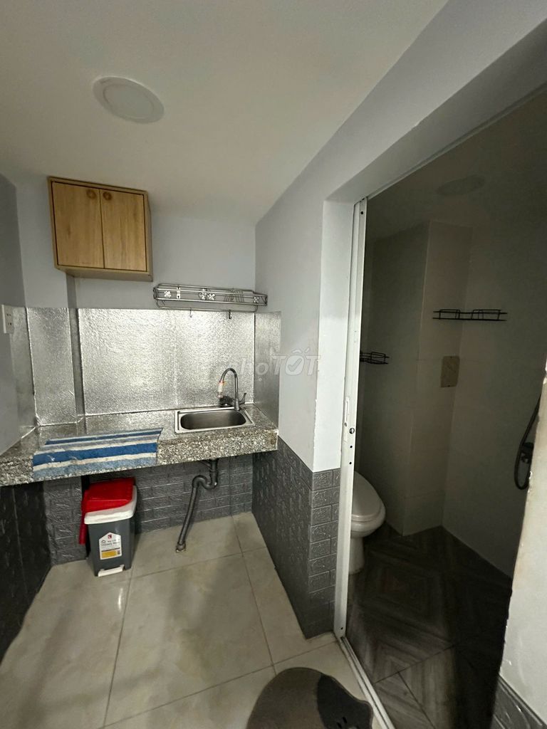 Rent an alley room 1056 Huỳnh Tấn Phát - room 16 m2