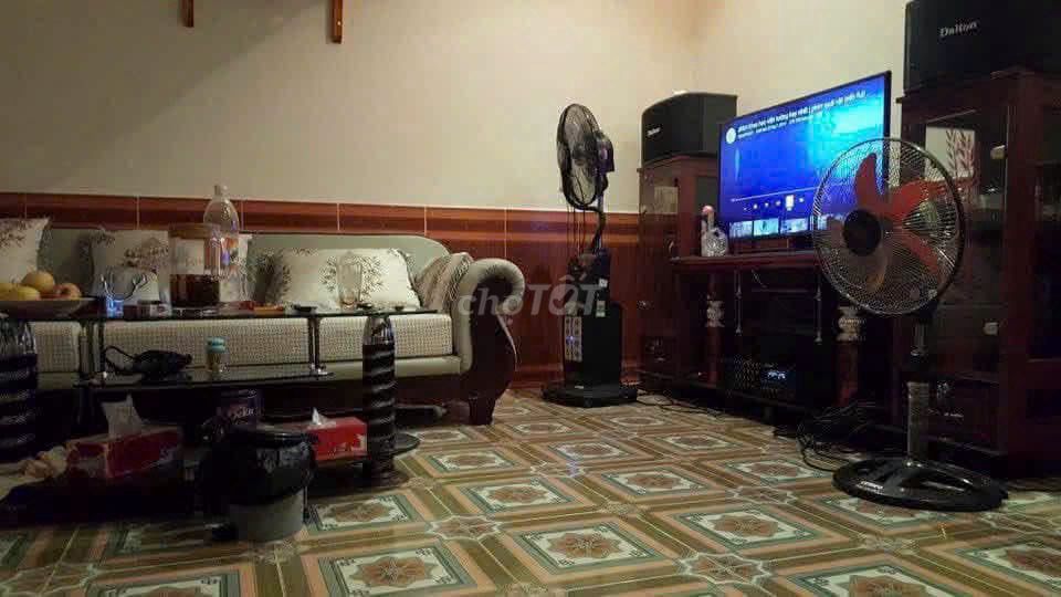 Rent a one-story apartment near Trần Quốc Toản, D.C.