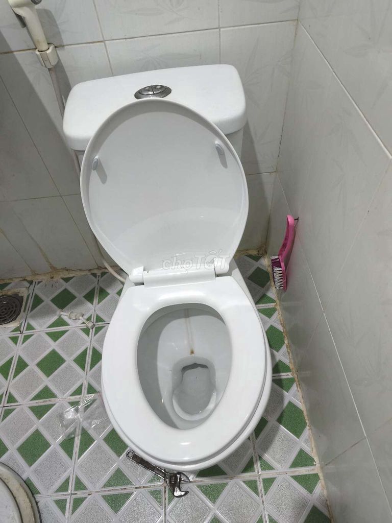Bình Thạnh. Rent room 2.8 million. 16 M2.