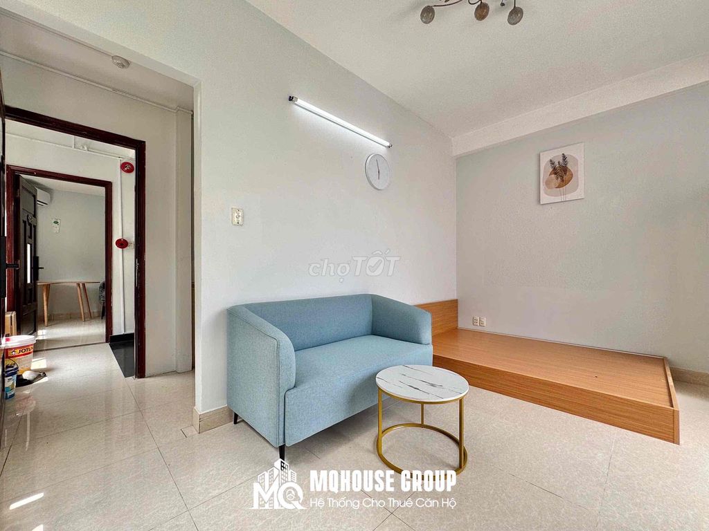 Rent the entire floor of the two bedrooms super wide.