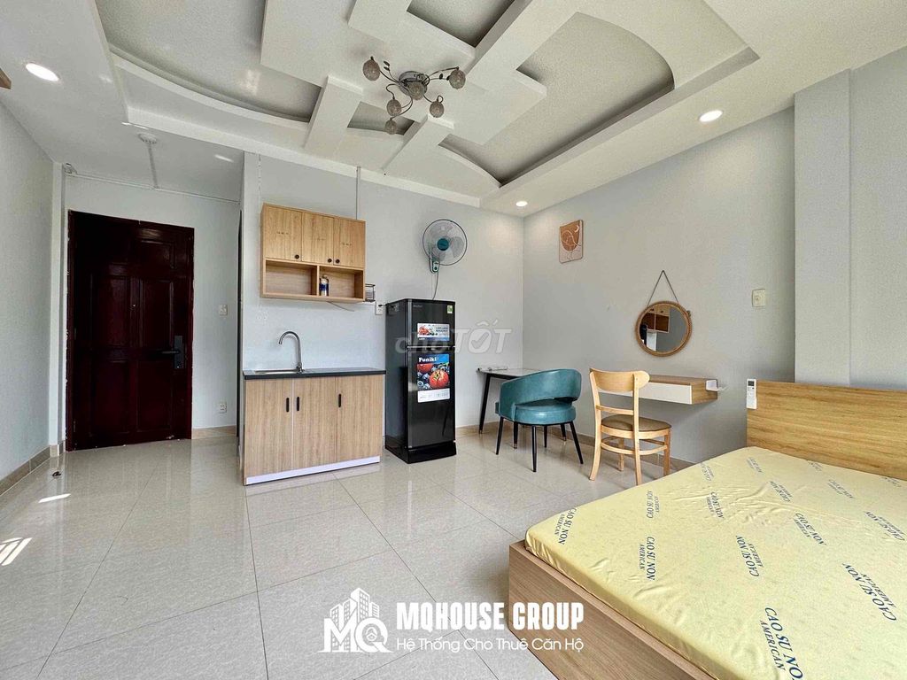 This beautiful studio apartment--view view - available interior Trường Chinh