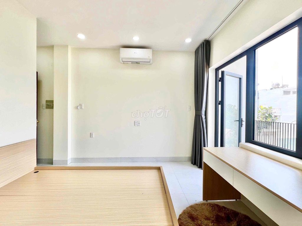 Bancol - wide super-scalable interior - near the art