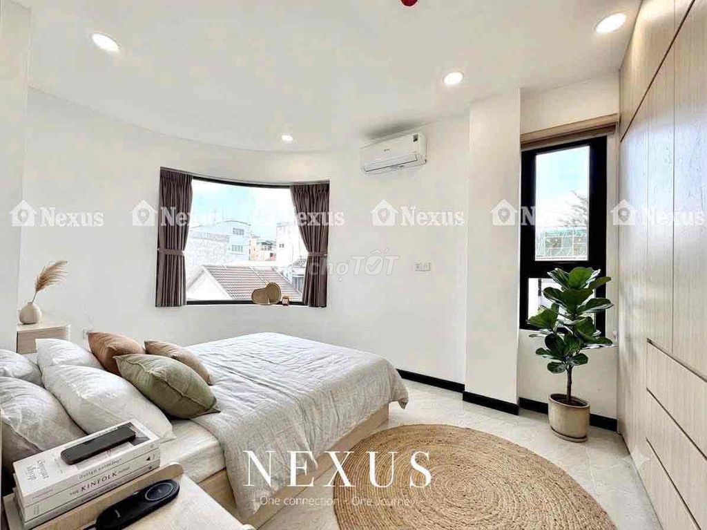 The apartment is a high-end bedroom full of Nam Kỳ Khởi Nghĩa balcony furniture, District 3.