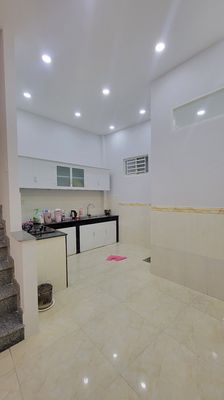 Tô Hiến Thành nice house, TNN 3 floor st, 5 bedroom 4 toilets, 4 x12 meters, 22 million