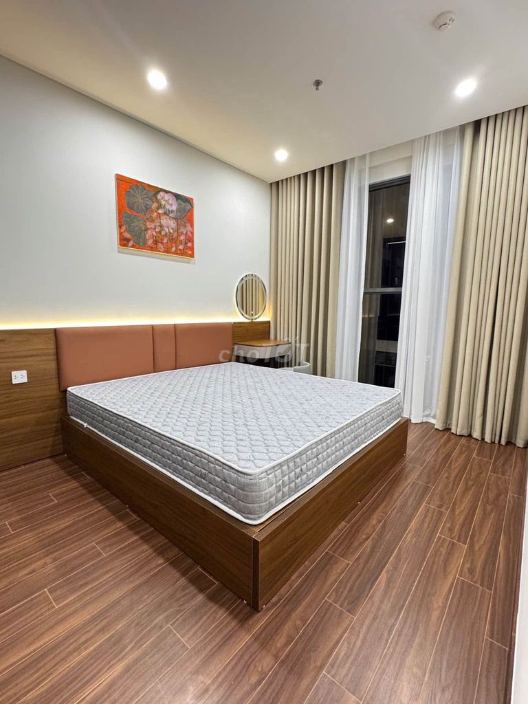 Rent the Masteri apartment 2 bedrooms, full stuff, 10.5 million a month.
