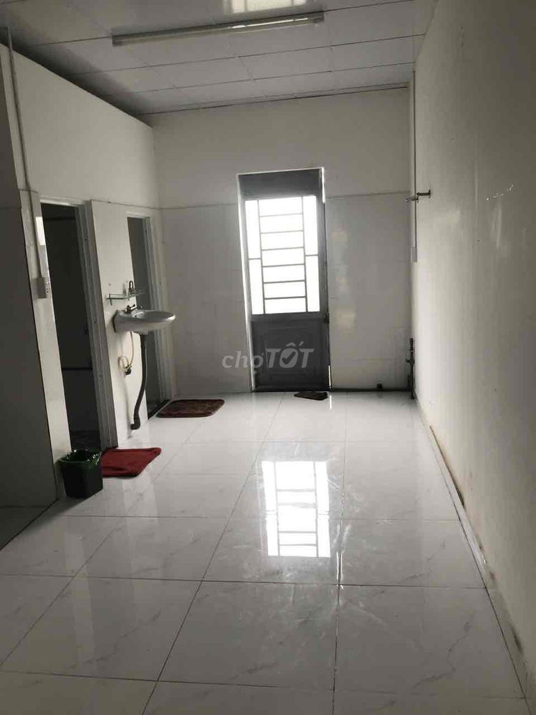 Home for the whole cost of 7 million Lê Văn Lương.
