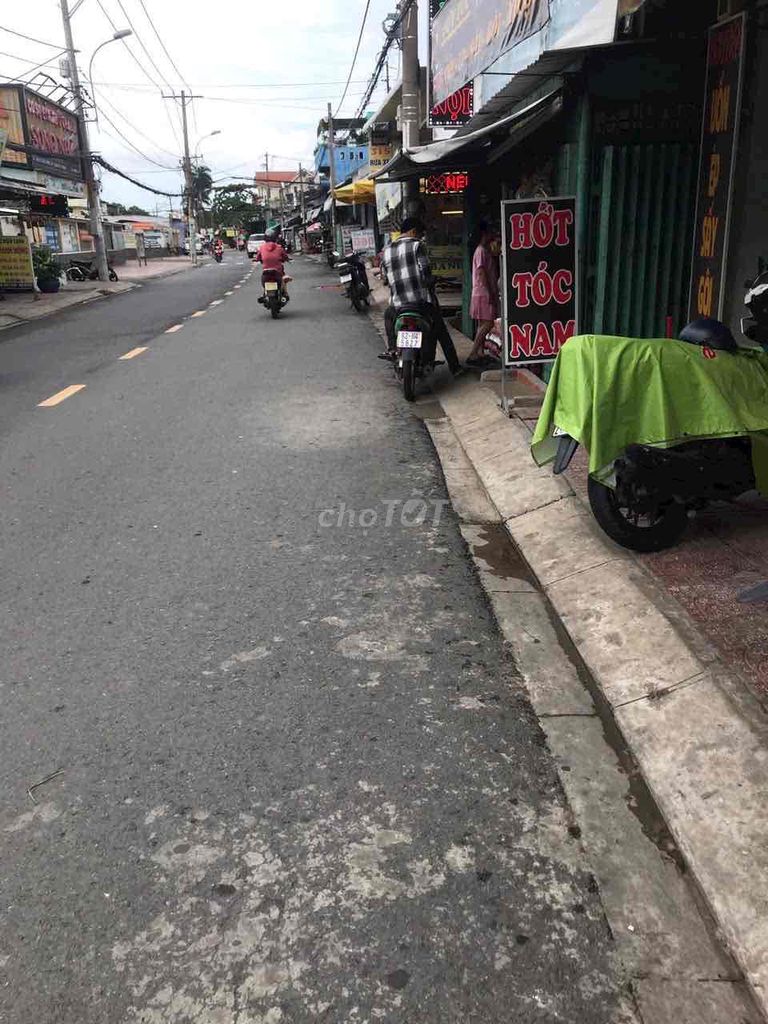 Home for the whole cost of 7 million Lê Văn Lương.