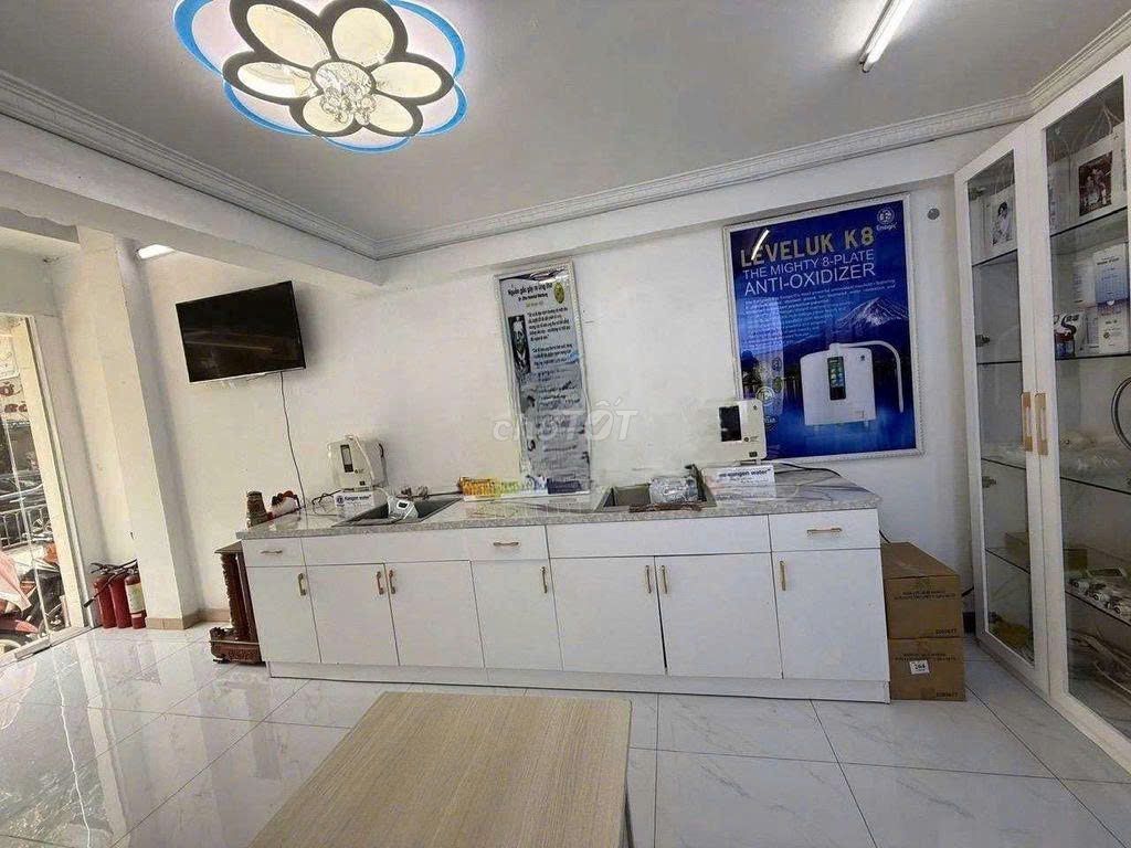 - Tôn Thất Tùng 3 X10 M 5th floor bedroom 4 toilets