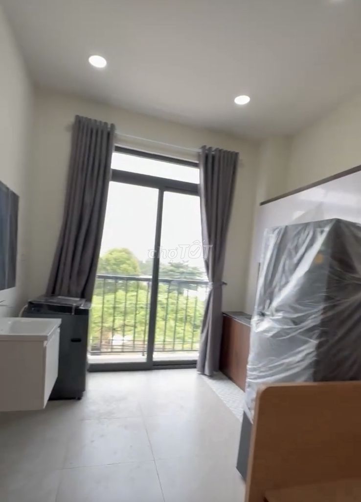 Three-story casting; Three floors of furniture complete; A six-meter alleyway; near Mount Fuji