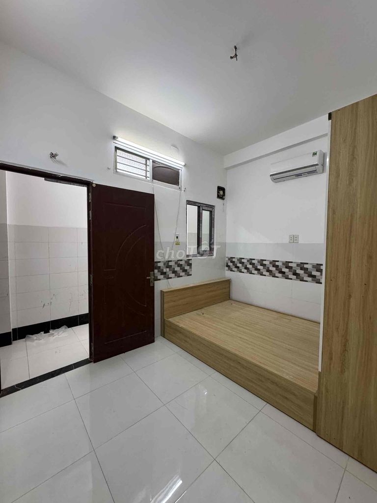 interior rooms in the main shower - academia - apologetics