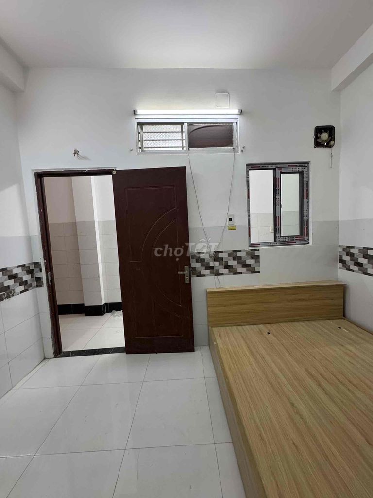 interior rooms in the main shower - academia - apologetics