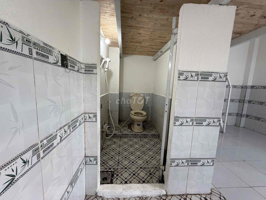 room 30 M2 – cool open window