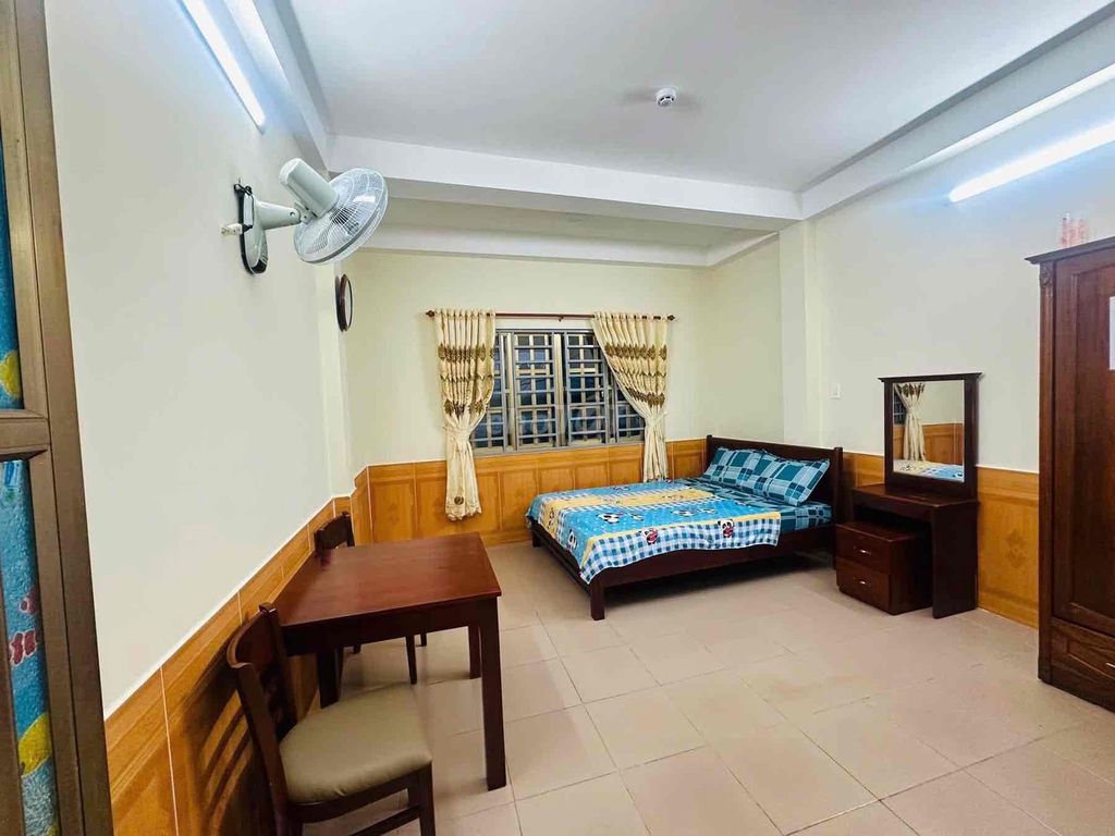 New room full of Hà Huy Giáp interiors District 12
