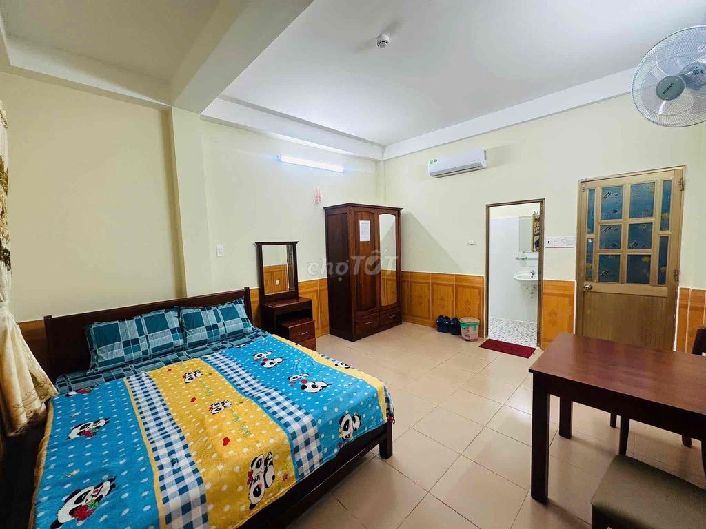 New room full of Hà Huy Giáp interiors District 12