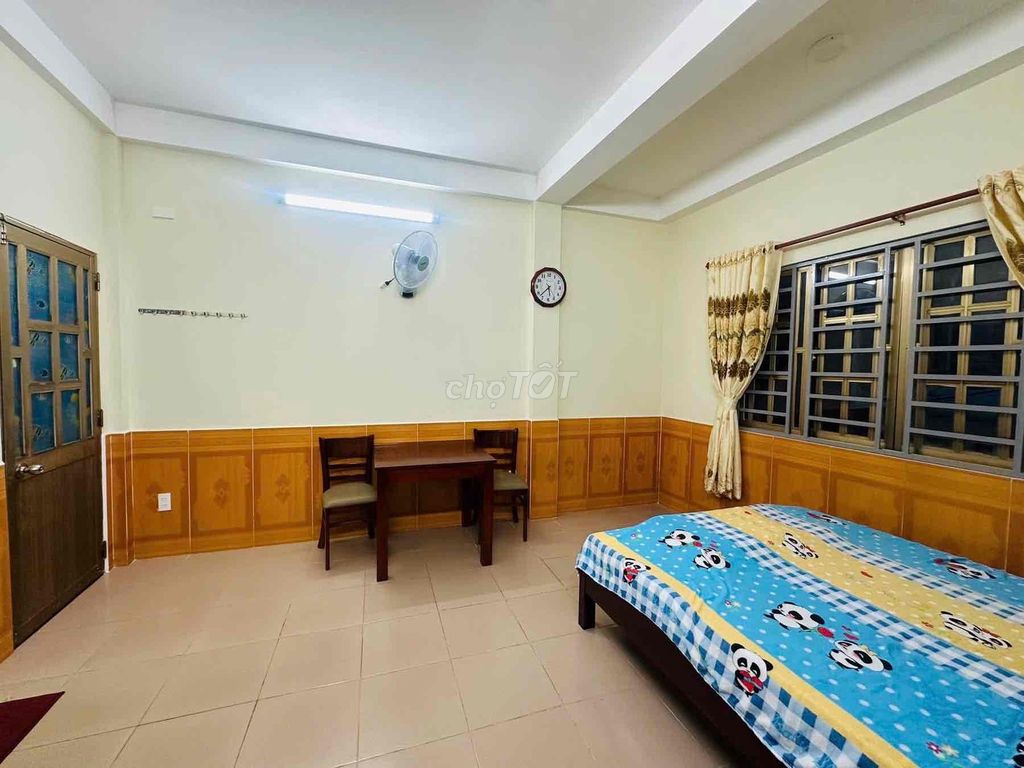 New room full of Hà Huy Giáp interiors District 12