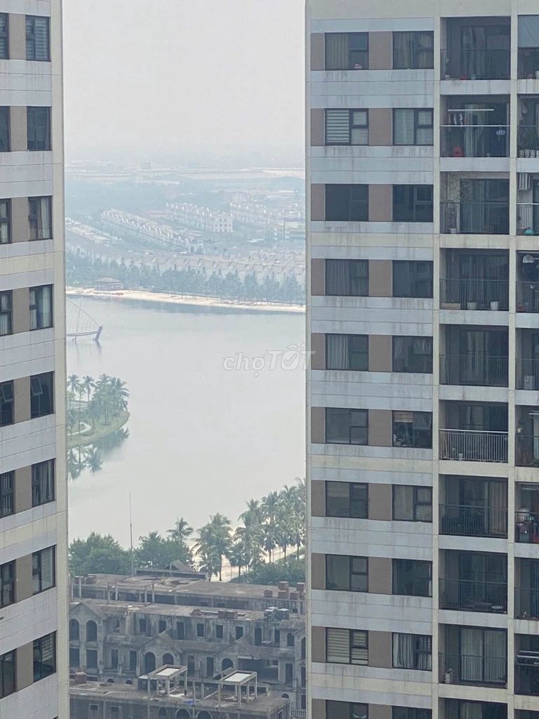 Rent a full Masteri Waterfront Ocean Park.