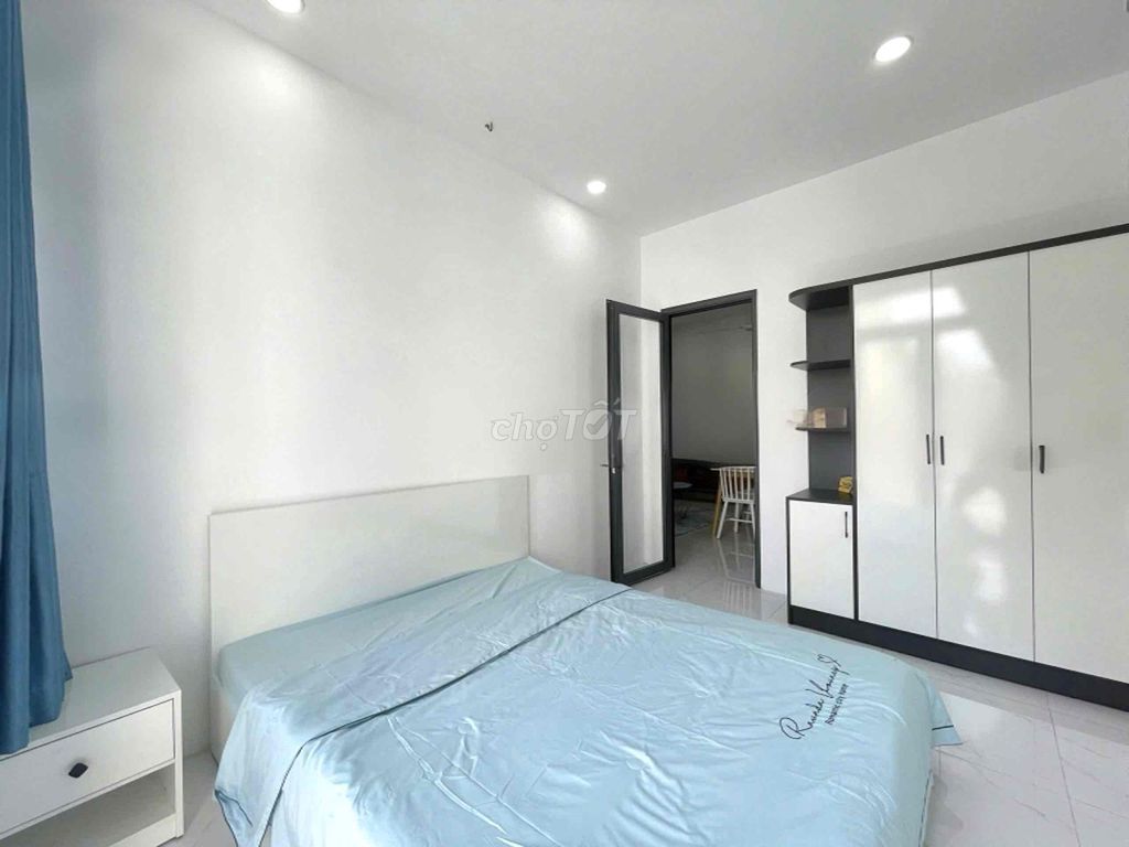 Rent the two bedrooms. A full-house living room.