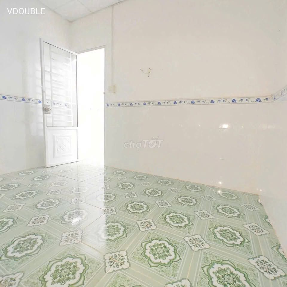 Room 1 .7 Võ Văn Kiệt, security, wide, with private rooms.