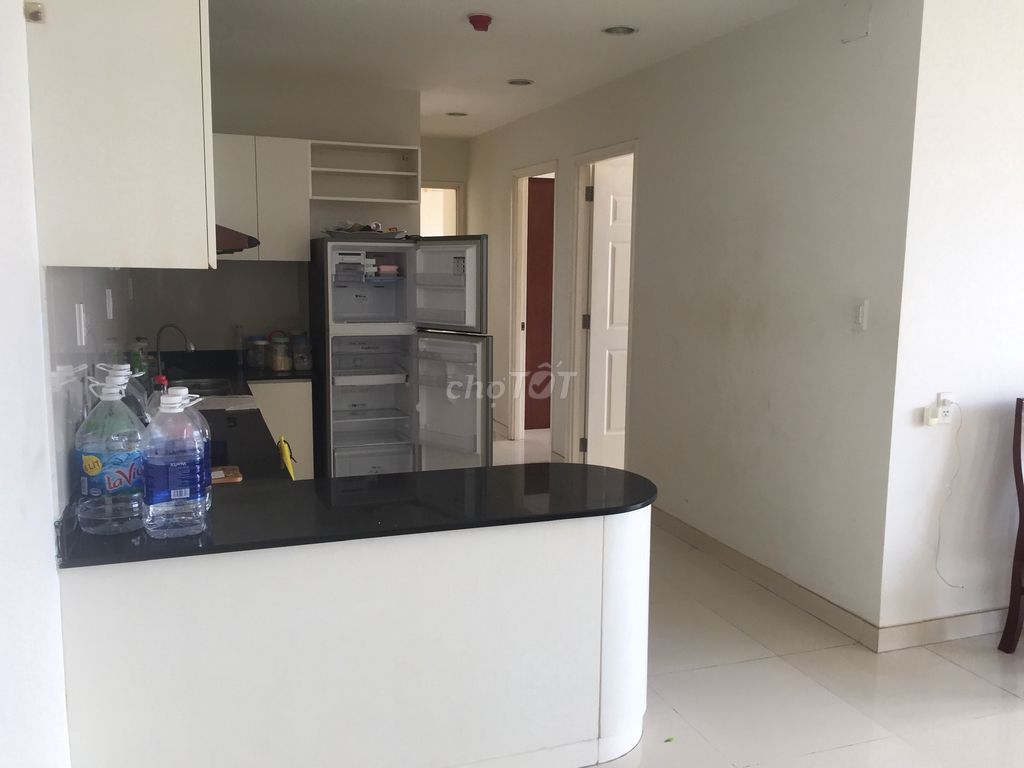 We need to rent the Sen apartment, Lạc Long Quân, District 11