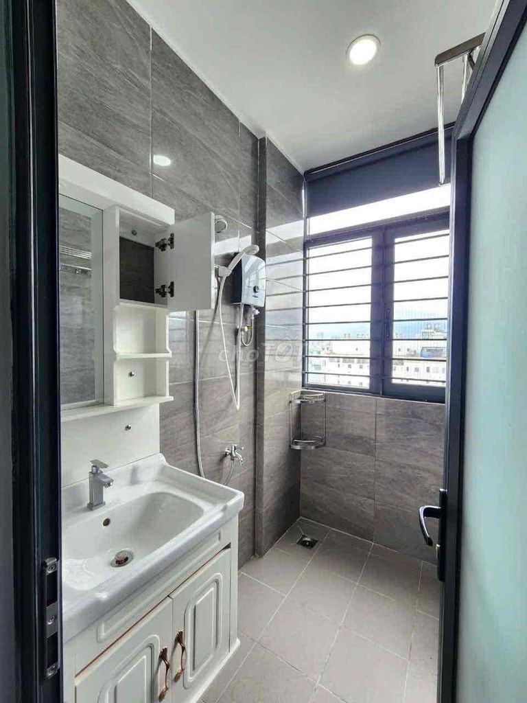 For short-term rent, foreign, cat-feeding, full interior 7th.
