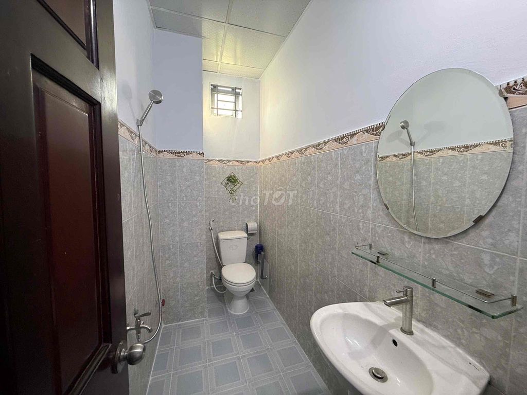 We'll rent a room for only 4 million in Trần Não.