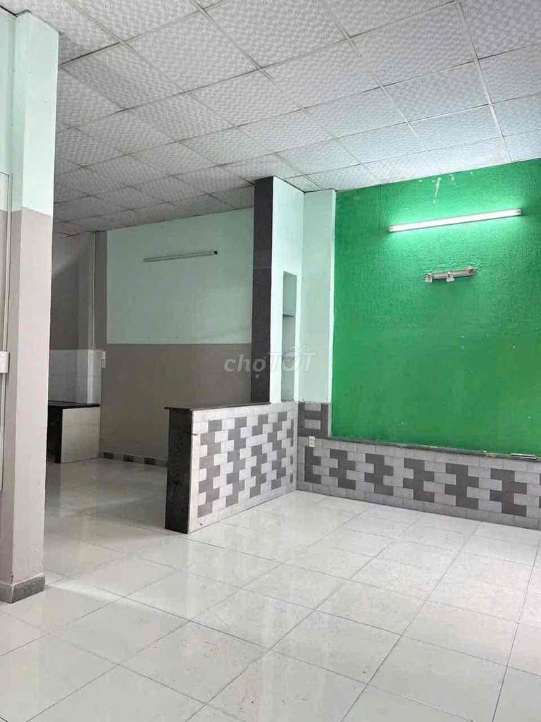 Man Thiện 100 meters 2 bedroom 2 car toilets cost 8 million a month