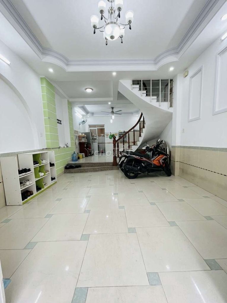 The 5 x 12 house in business combined 20 million-4 of the Cầm Bá Thước Bedroom