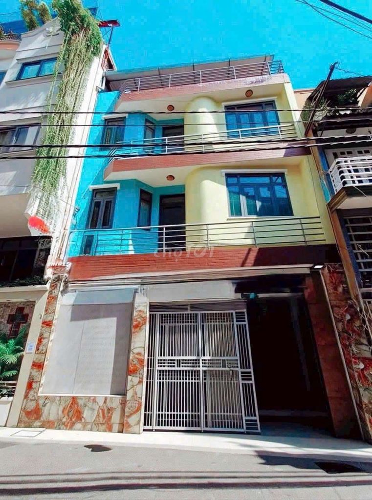 A large cash home.7.5 x6 01*Đoàn Thị Điểm-Phú Nhuận 0118 million 014 bedrooms