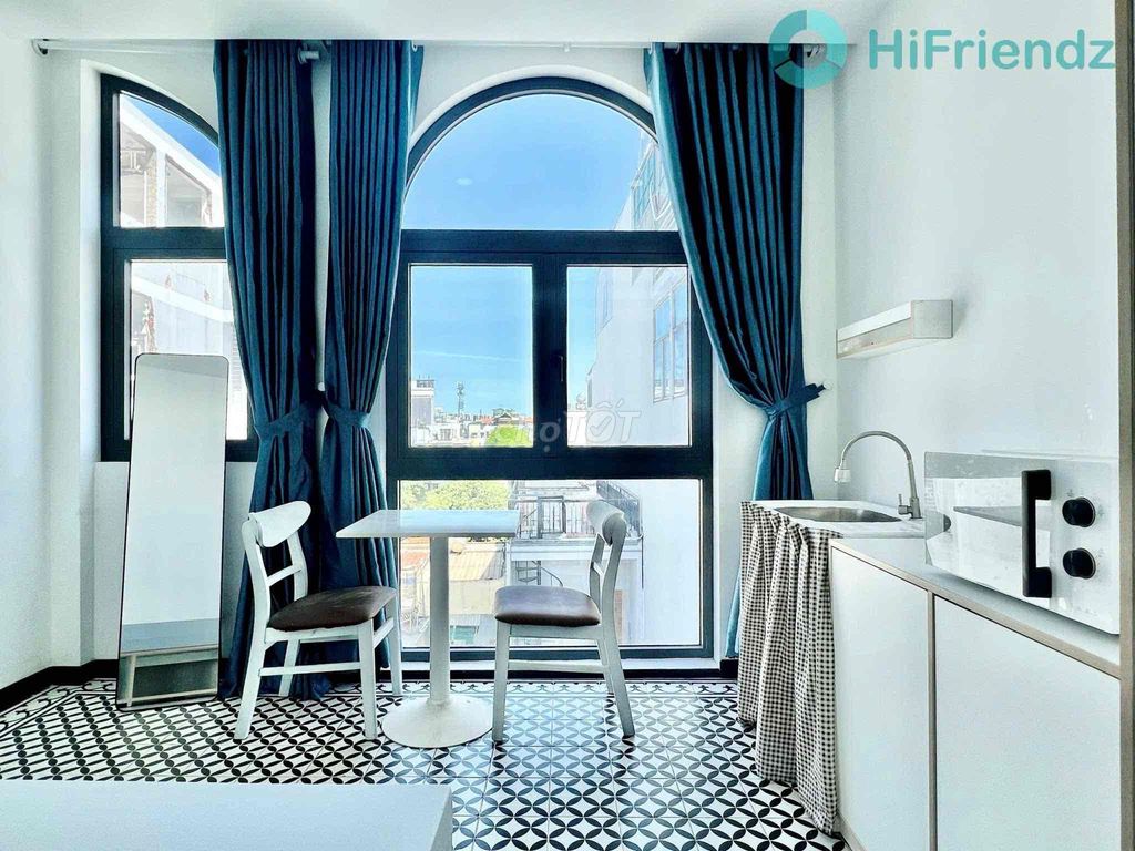 Rent the window apartment, put your full interior down in the middle of a great writing ring.
